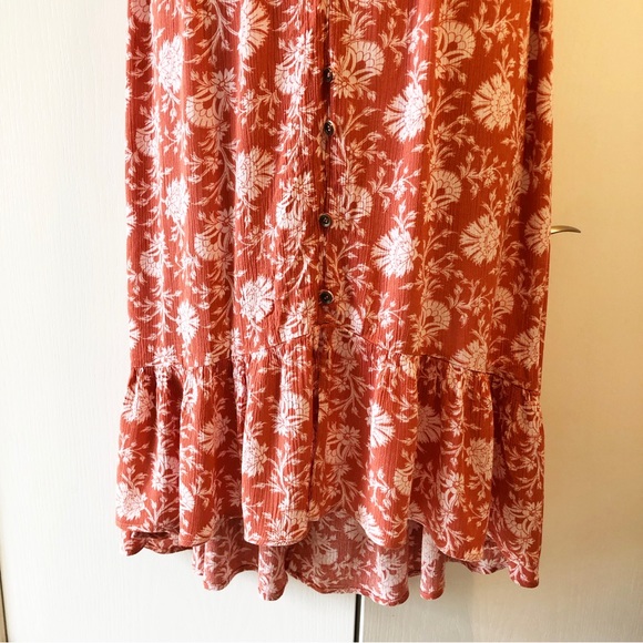 Lovely Fall colours Maxi Dress. Fits larger then a size XS - Picture 7 of 14